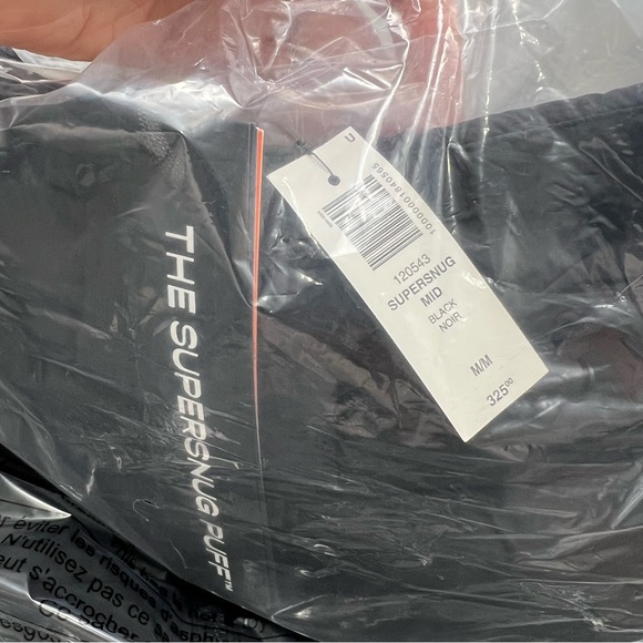 Aritzia The SuperSnug Puff Mid Puffer Jacket in Black Size Medium - Picture 14 of 15